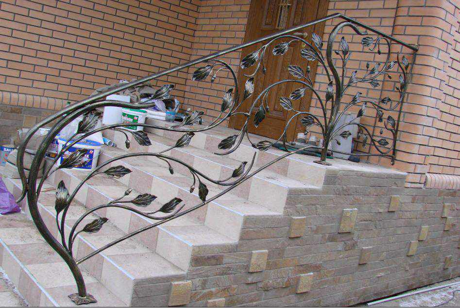 Лестницы и перила в Истринском районе